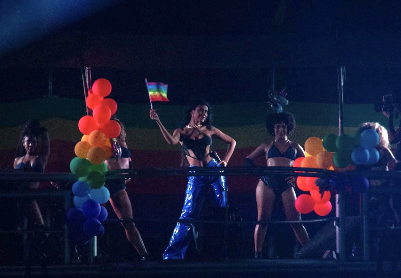 Pocah é atração da 11ª Parada do Orgulho de LGBTI+ de Arraial do Cabo