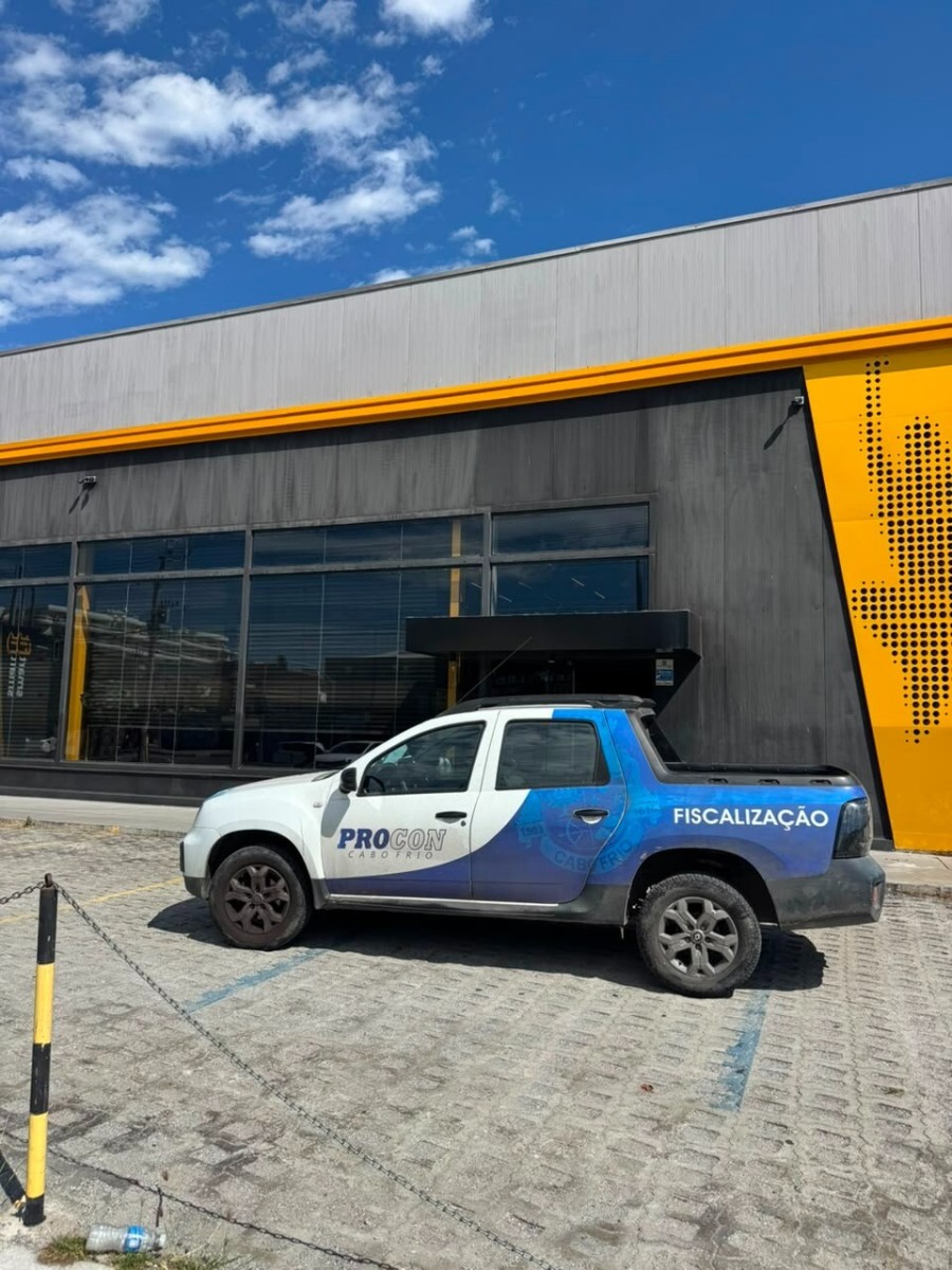 Procon Cabo Frio interdita academia por funcionar sem abastecimento de água