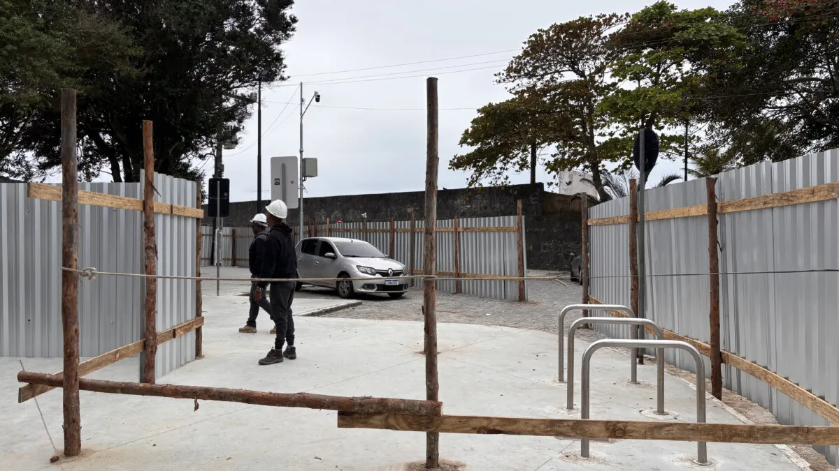 Prefeitura de Cabo Frio inicia obras para pescadores no Canto do Forte