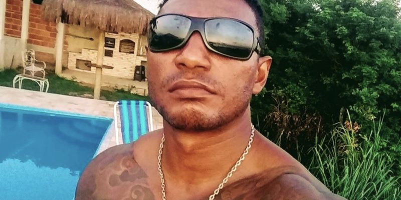 0085C470-FB0C-4521-8A3E-69A4E9352351