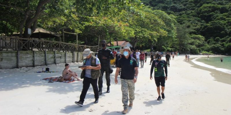 12690126-B99F-4D46-B249-749C2CBAEC7B