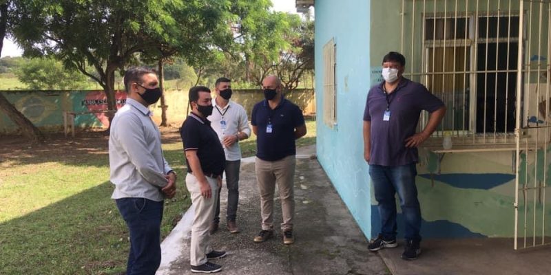 1B31CC30-2CD7-42ED-BA52-B1D13F508AAD