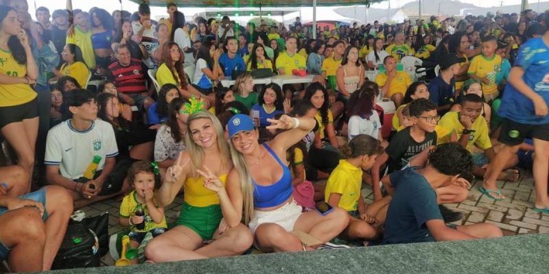 2DDD29F8-49A5-479B-BCDD-35897E40B9ED