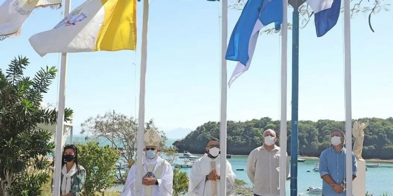 2F4E3C22-3D8C-4A96-BDE0-45E7551431FC