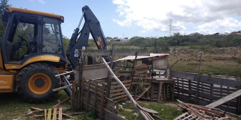 2F7D4BED-B306-495B-86F4-FE614386B4D9