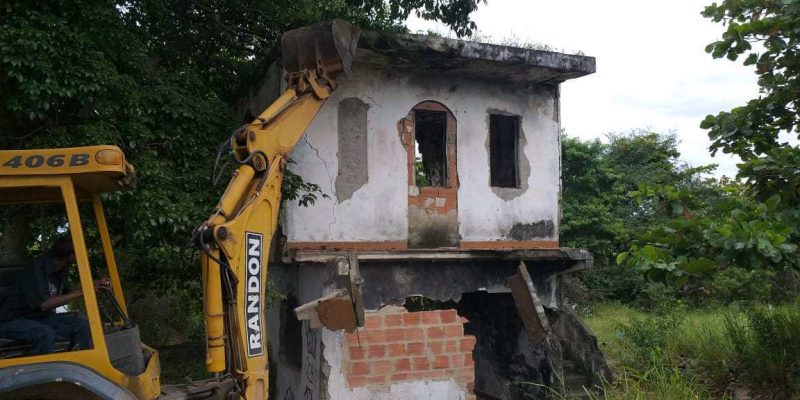 38D58CC6-2739-4578-89A5-5063FDCDD17F