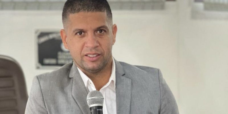 5A58EB99-6DB3-4666-BFD8-664005C53823