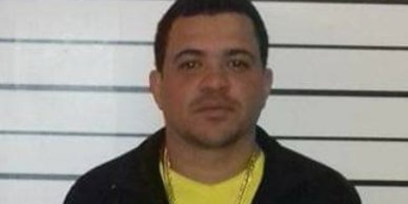 61A88735-FF02-4E16-9B9B-88D41FE779A6