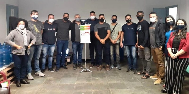 6AF9F46A-99F2-449D-8CEF-B45961407E97