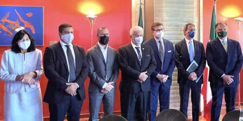 73044951-E6A9-474F-9B70-8784FE83059F