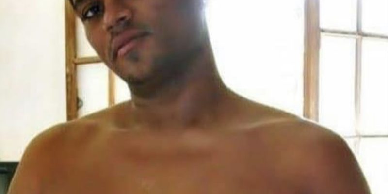 8A4CF5A8-A322-4426-A7A8-14135E137FDD