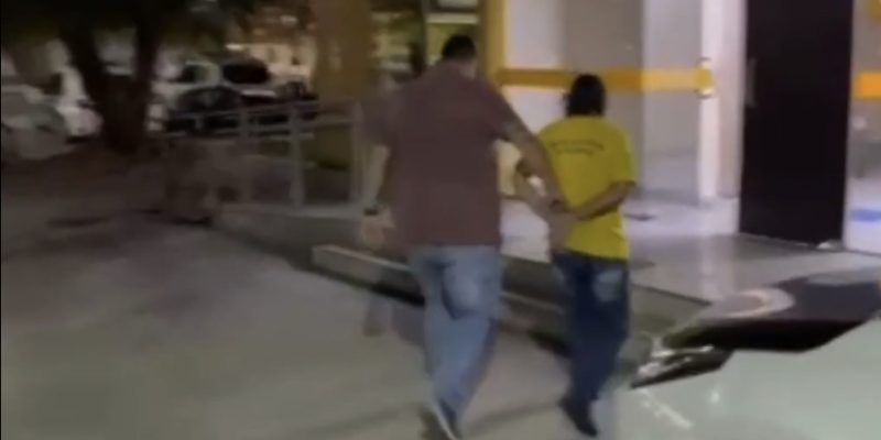 8E38A348-A93D-4678-BB7A-46129C1F51DF