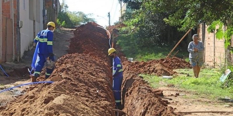 ACD2AECE-814C-4F0A-8148-AA35C3CD92AF