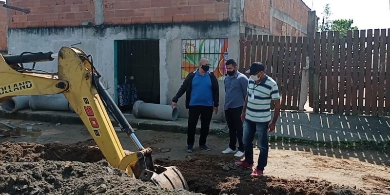 BB744AAB-465C-4323-8471-AA3BFE132972