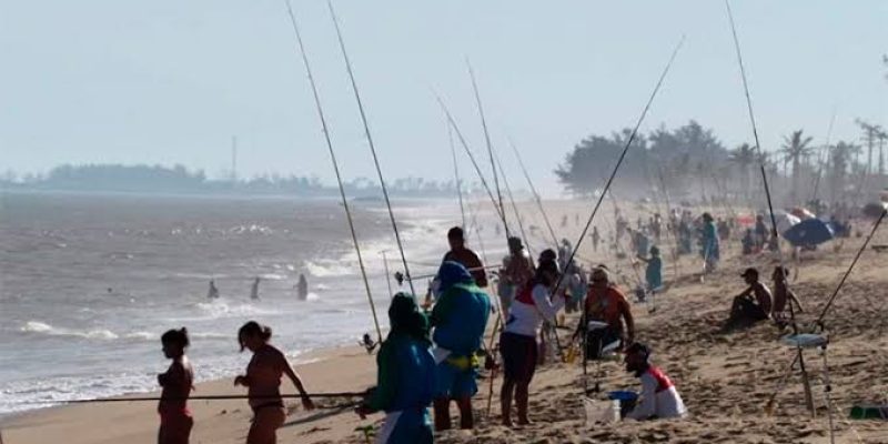 CD7749B2-8A9C-4DF9-BFD3-45110C66F8DC