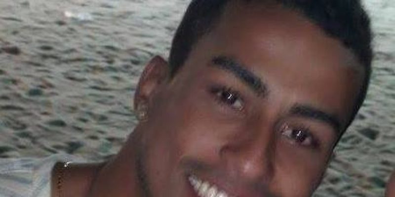 E94DA2C0-5996-4644-BCE6-045AF5EEB6D9