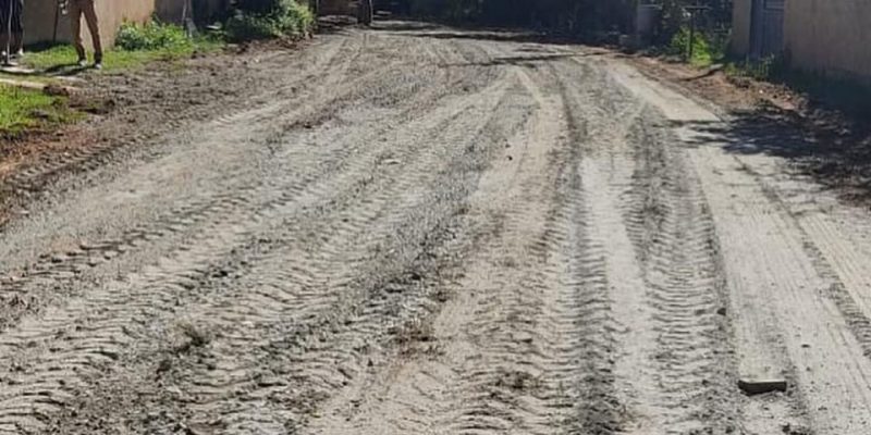 EFE84B3F-7E1C-4DC0-AD0F-BC426D5501C1