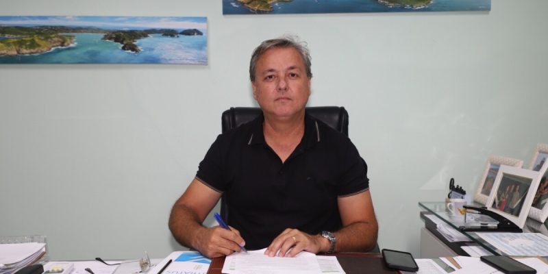 FE5B2021-0C86-4A90-B715-1D4C7A78E8B6