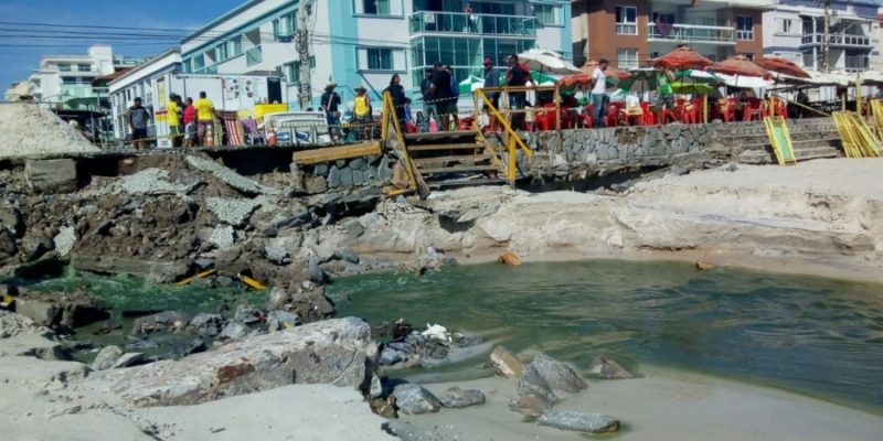 Quatro-praias-de-Arraial-do-Cabo-estão-impróprias-para-banho-após-temporal