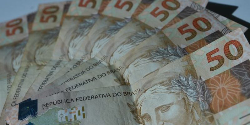 notas_real_50_2_de_1-4